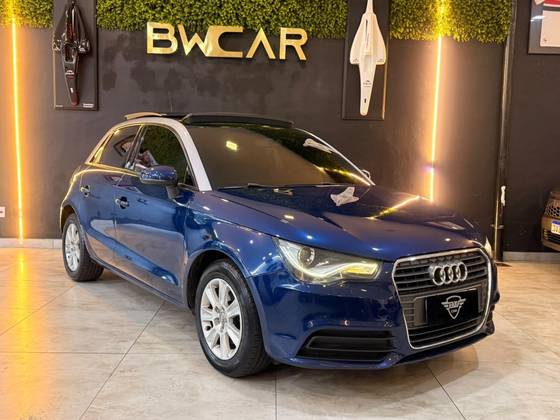 AUDI A1 1.4 TFSI SPORTBACK ATTRACTION 16V 122CV GASOLINA 4P S-TRONIC AUDI A1 1.4 TFSI SPORTBACK ATTRACTION 16V 122CV GASOLINA 4P S-TRONIC